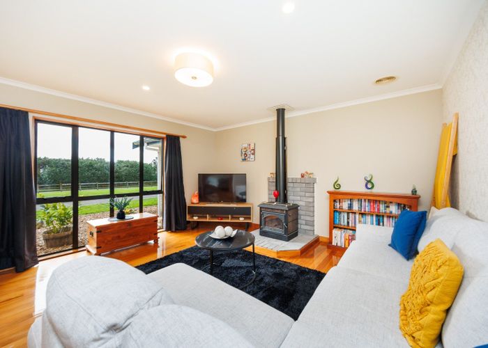  at 294 Polson Hill Drive, Aokautere, Palmerston North, Manawatu / Whanganui