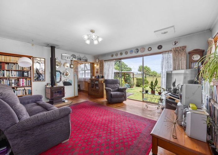  at 125 Edgewater Drive, Pakuranga, Manukau City, Auckland