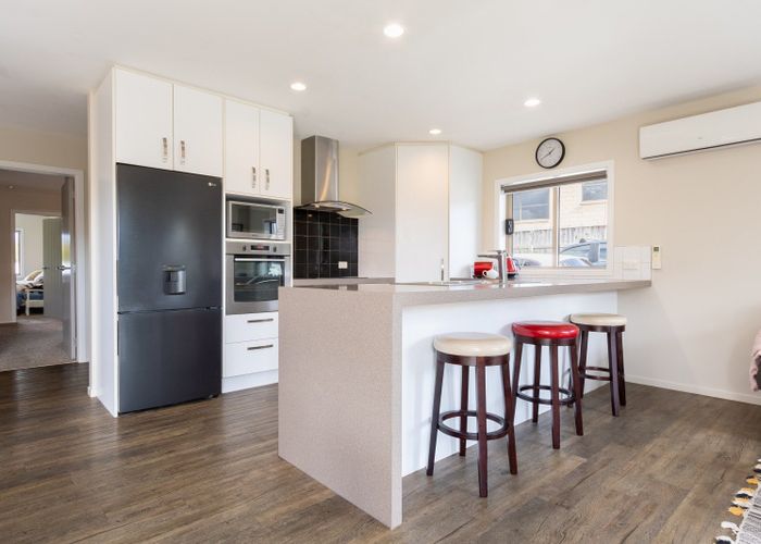  at 28 Simpson Crescent, Raumati Beach, Paraparaumu