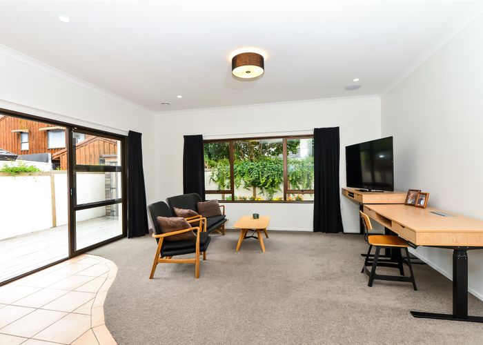  at 2 Arcus Street, St Andrews, Hamilton