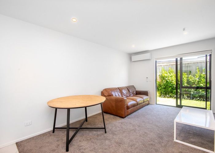  at 4/11 Macky Street, Taita, Lower Hutt, Wellington