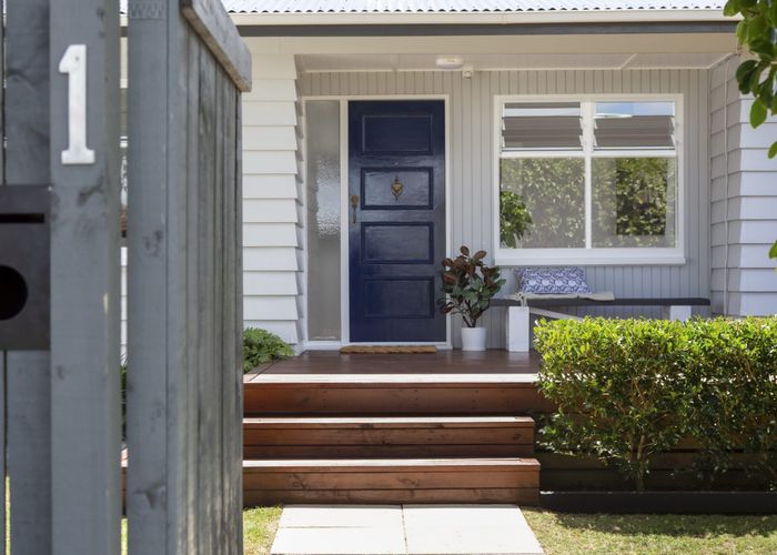  at 1/1 Tawa Road, Te Atatu Peninsula, Waitakere City, Auckland