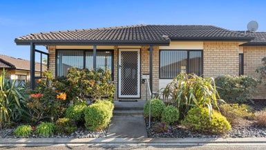  at 9/197 Royal Road, Massey, Auckland