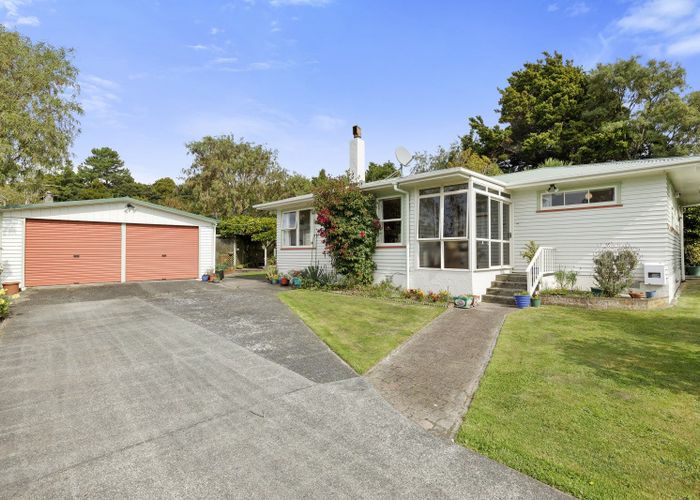  at 32 Pempsey Street, Silverstream, Upper Hutt, Wellington