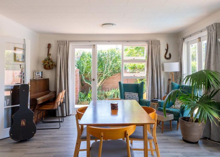  at 2 Willis Street, Whanganui East, Whanganui