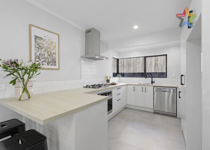  at 24 Kennedy Grove, Stokes Valley, Lower Hutt