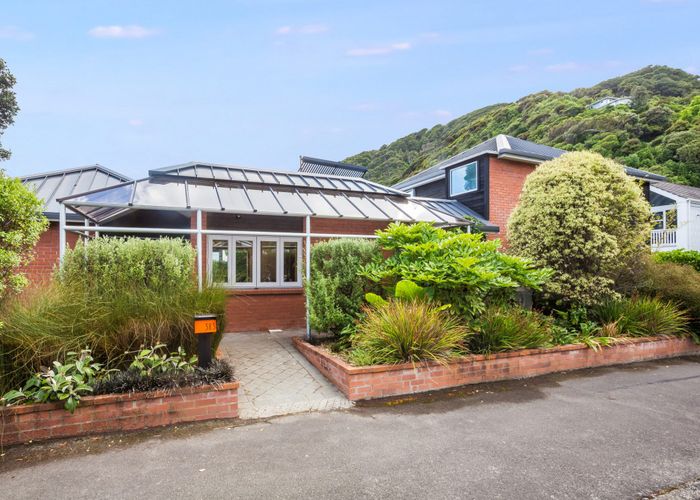  at 383 Muritai Road, Eastbourne, Lower Hutt