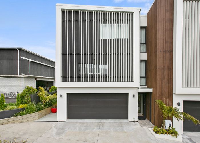  at 11A Baring Terrace, Strandon, New Plymouth
