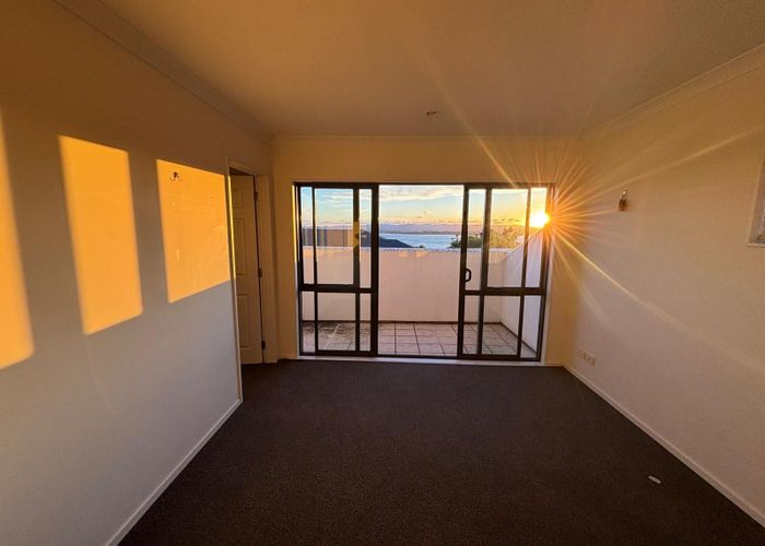  at 27 Mariners View Road, Beach Haven, North Shore City, Auckland