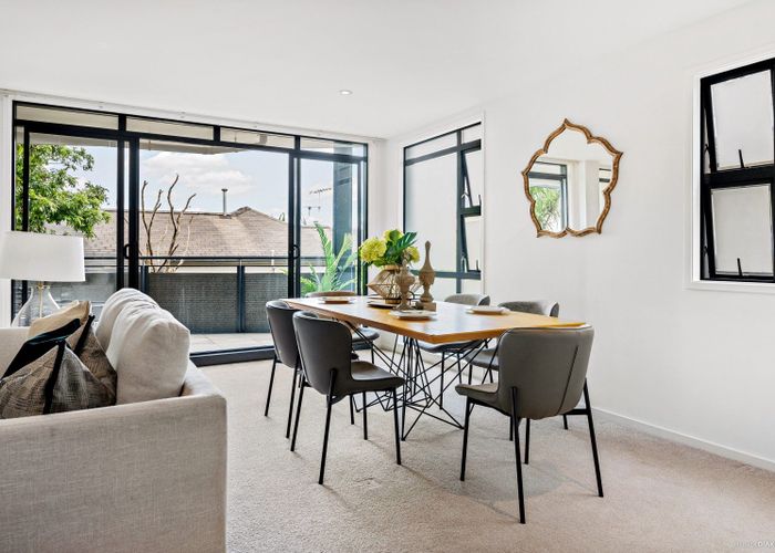  at 2/387 Parnell Road, Parnell, Auckland City, Auckland