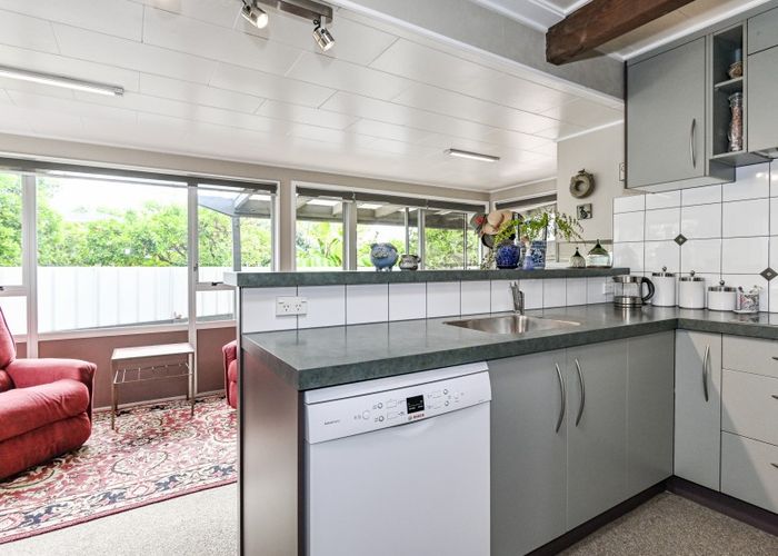  at 1409 Warwick Place, Mayfair, Hastings