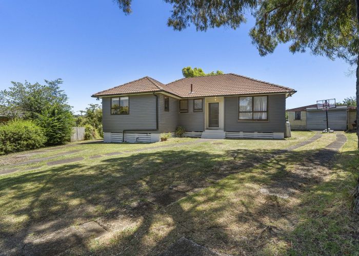  at 6 Marino Place, Glen Innes, Auckland City, Auckland