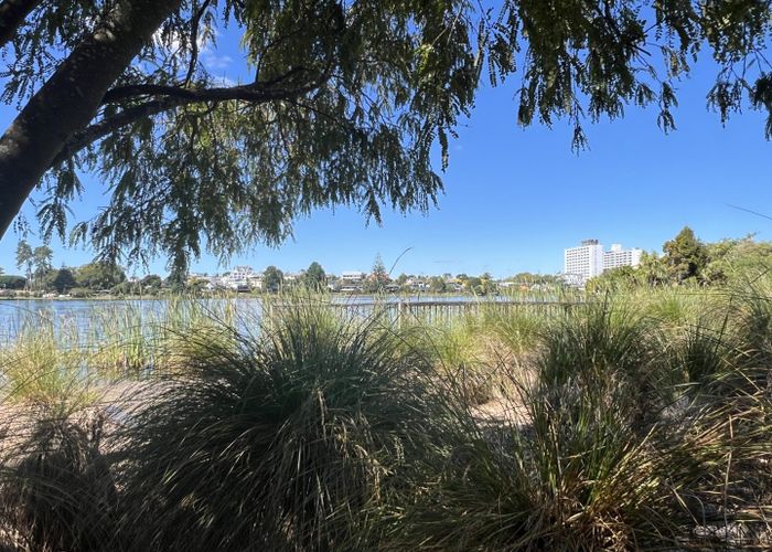  at 128A Lake Crescent, Hamilton Lake, Hamilton, Waikato