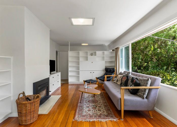  at 123 Pinehaven Road, Pinehaven, Upper Hutt, Wellington