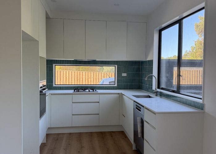  at 10A Weetman Drive, Browns Bay, North Shore City, Auckland