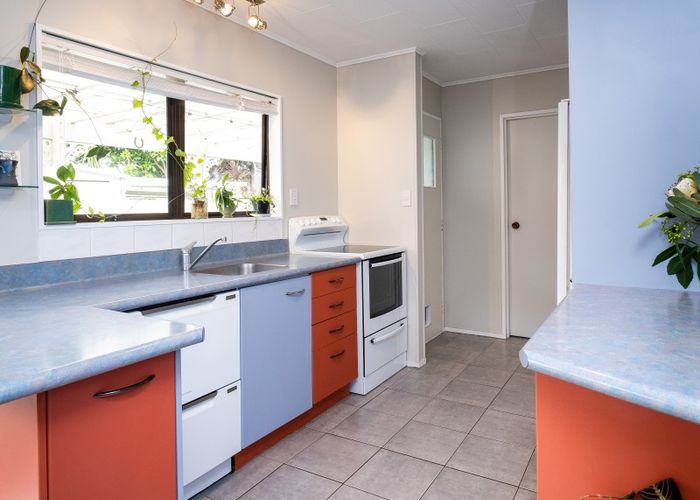  at 4 Thurley Place, Bay View, Napier