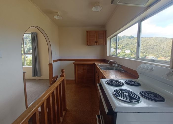  at 75b Airlie Road, Plimmerton, Porirua, Wellington