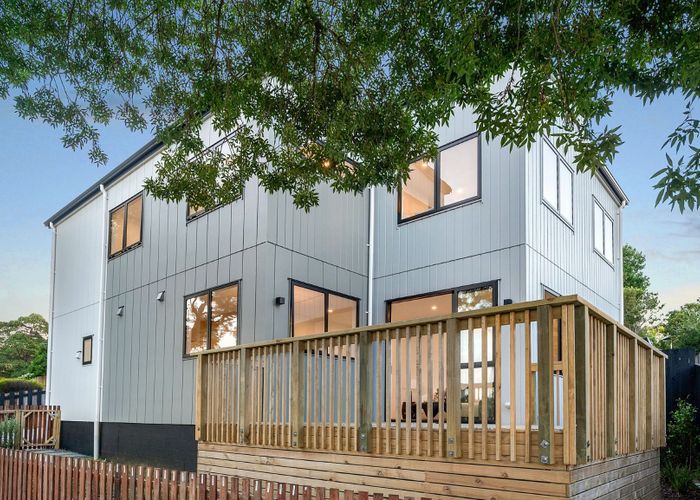  at 29A Mirrabooka Avenue, Botany Downs, Auckland