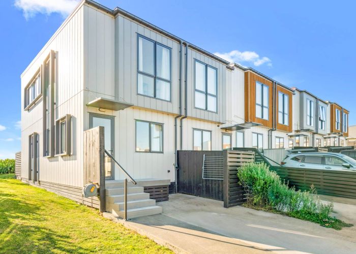  at 66 Long George Drive, Flat Bush, Manukau City, Auckland