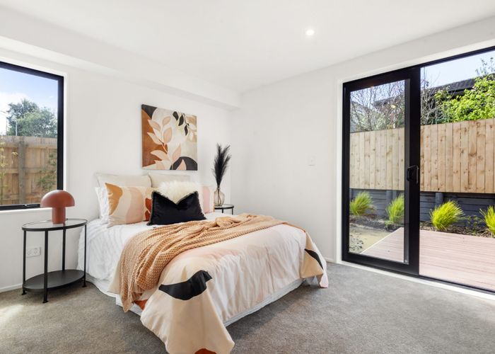  at 11/52B Rosedale Road, Rosedale, North Shore City, Auckland