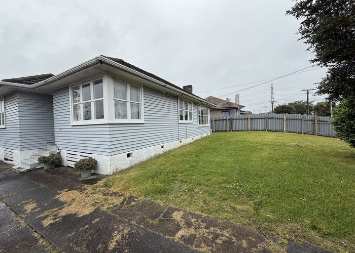  at 18 Crown Crescent, Otara, Manukau City, Auckland