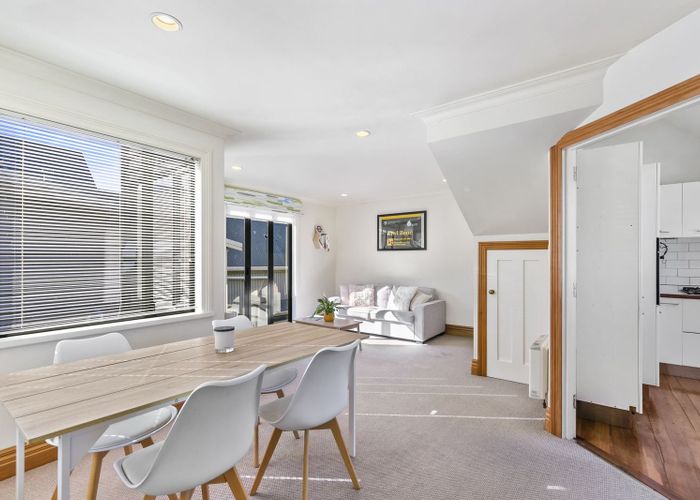  at 10 Barton Terrace, Thorndon, Wellington
