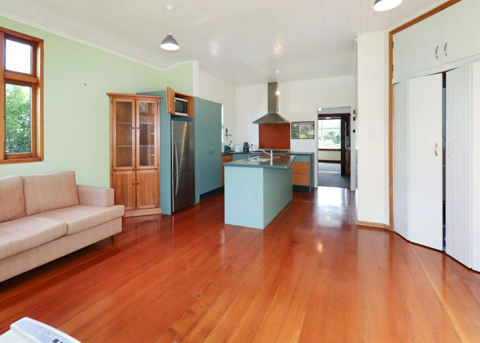  at 29 Hudson Street, Island Bay, Wellington