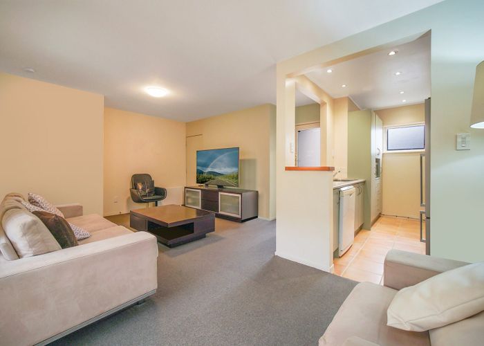  at 15/8 Hamilton Rd, Herne Bay, Auckland City, Auckland