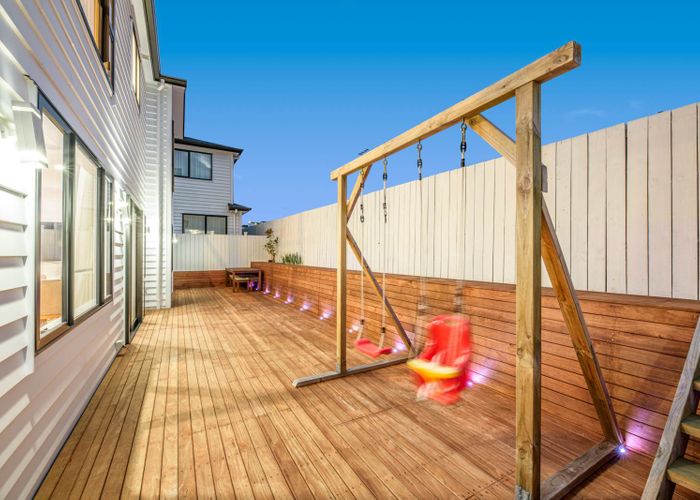  at 19 Bight Road, Long Bay, Auckland