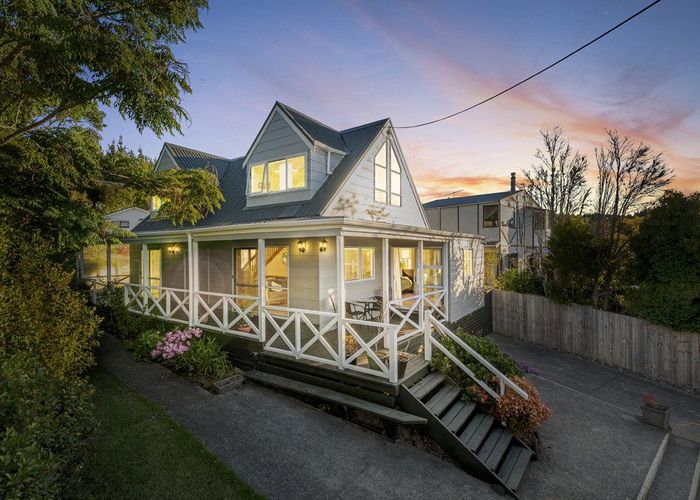  at 83 Stillwater Crescent, Stillwater, Silverdale
