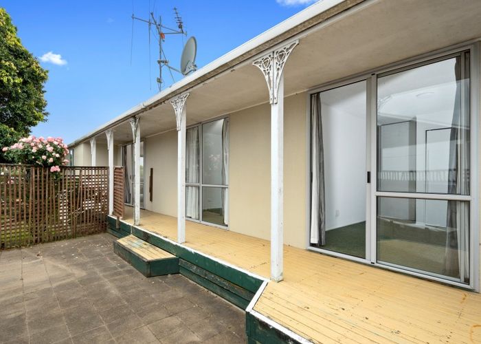  at 8 Doncaster Drive, Papamoa Beach, Papamoa