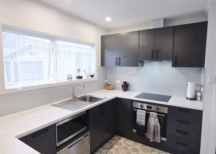  at 2b Ipswich Grove, Wainuiomata, Lower Hutt, Wellington