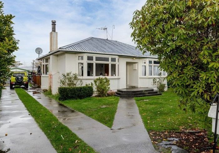  at 20 Vernon Avenue, Takaro, Palmerston North