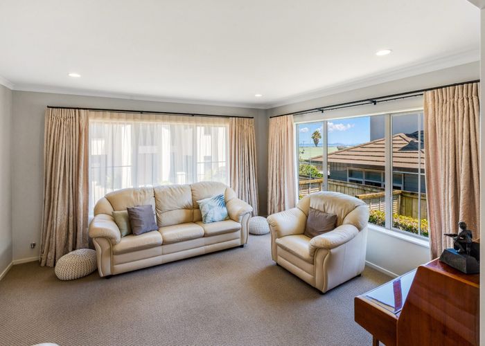  at 11 Aldon Lane, The Gardens, Auckland