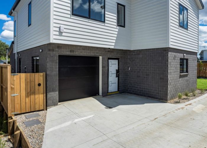  at 16A & 16B Olive Crescent, Papatoetoe, Manukau City, Auckland