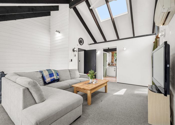  at 88B Kawaha Point Road, Kawaha Point, Rotorua, Bay Of Plenty