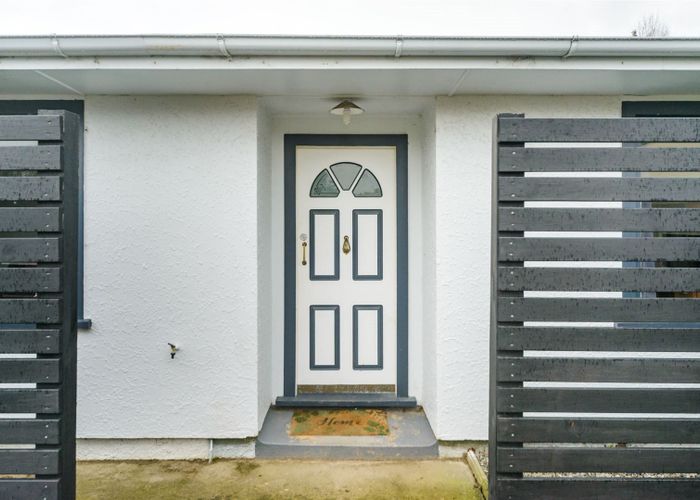  at 17 Norwich Place, Awapuni, Palmerston North