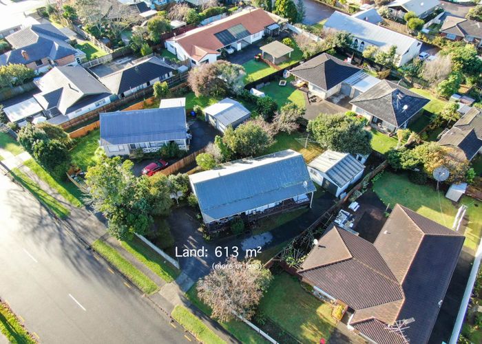 at 12 Fortunes Road, Half Moon Bay, Auckland