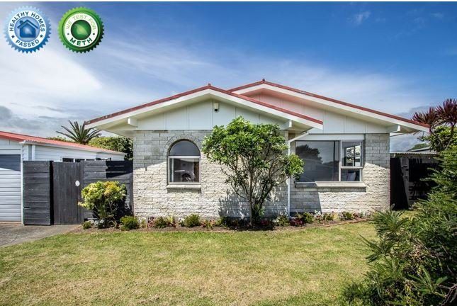  at 6 Mountainview Terrace, Otaki Beach, Otaki