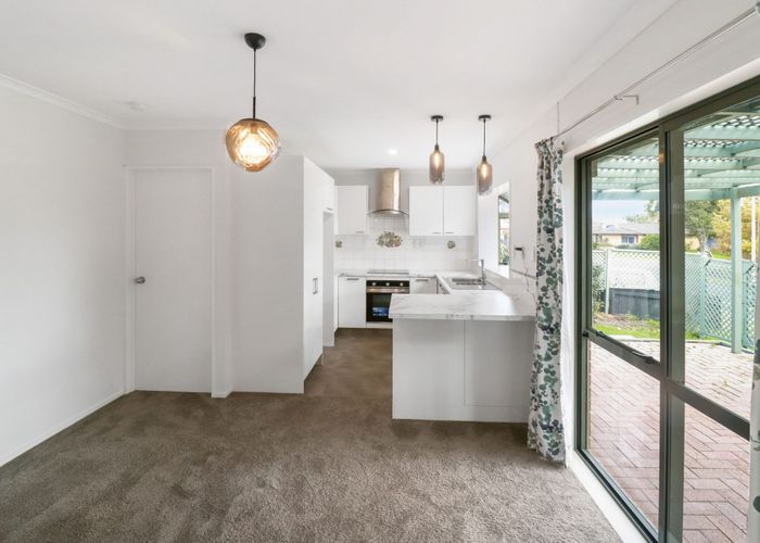  at 3 Newbegin Place, Weymouth, Manukau City, Auckland