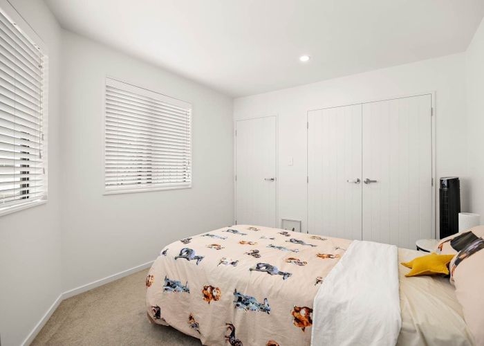  at 6E Taratoa Street, Point England, Auckland