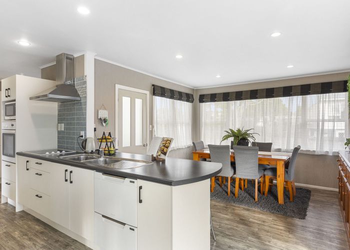  at 62 La Trobe Street, Pakuranga, Manukau City, Auckland