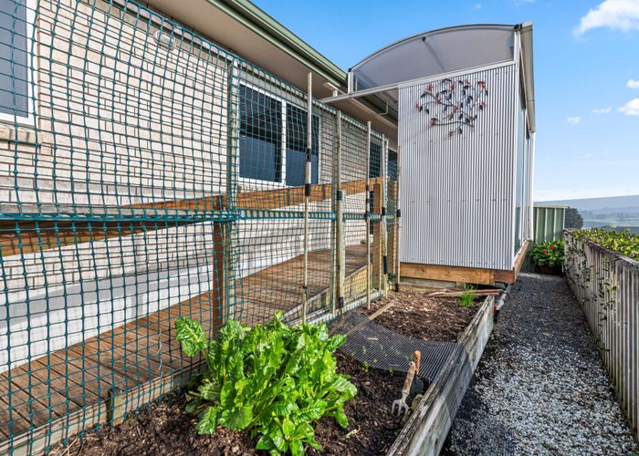  at 23/8 Village Place, Tuakau, Franklin, Auckland