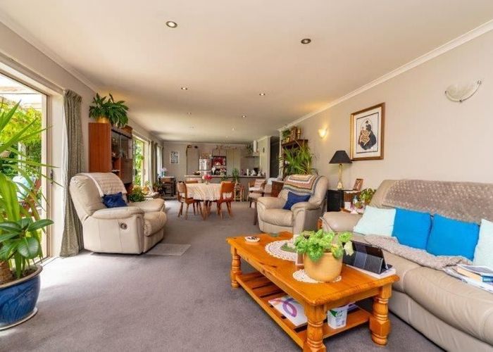  at 13 Kennard Crescent, Karitane, Waikouaiti