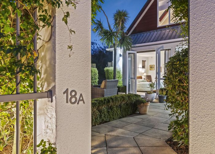  at 18A Garden Road, Raumati Beach, Paraparaumu