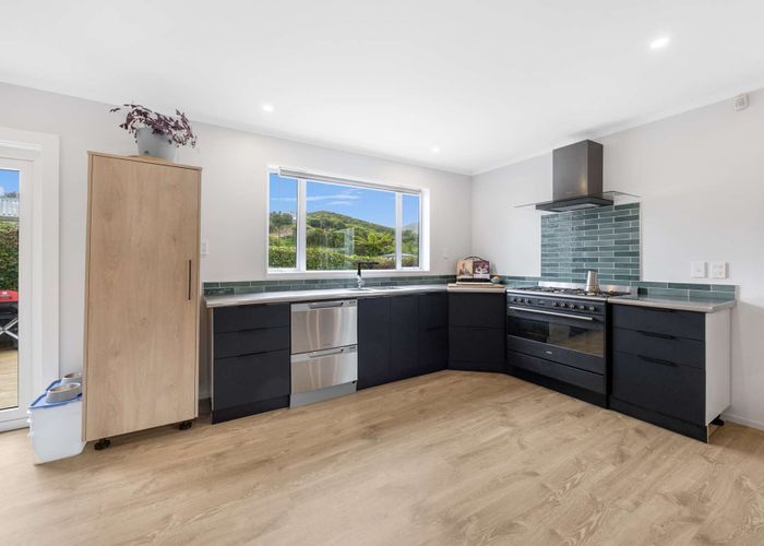  at 13 Stratton St, Normandale, Lower Hutt, Wellington