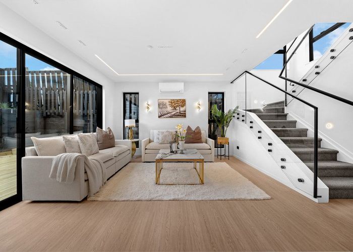  at 7B Sirius Place, Botany Downs, Manukau City, Auckland