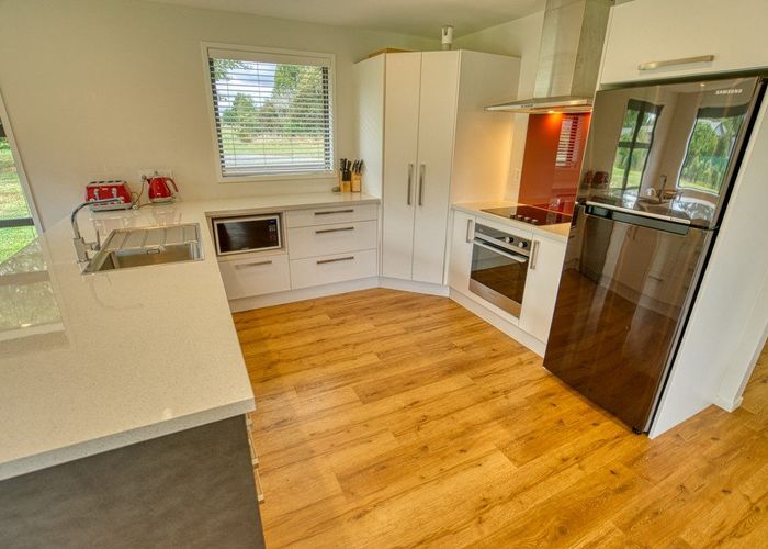  at 5 Fairway Drive, Moana, Moana