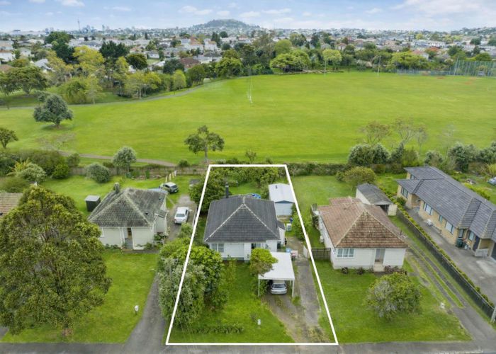  at 33 Denny Avenue, Wesley, Auckland City, Auckland