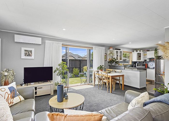 For sale 7B Wittys Road, Avonhead, Christchurch City, Canterbury